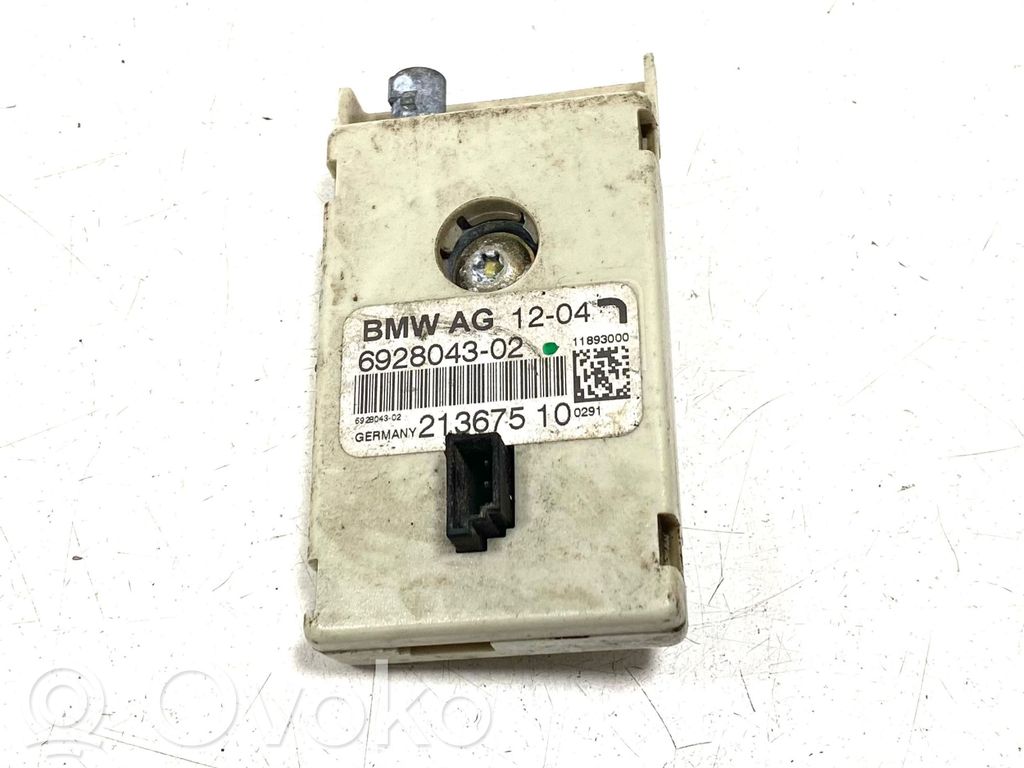 BMW 5 E60 E61 Antenas pastiprinātājs 