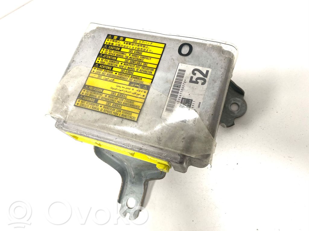 Lexus RX 300 Airbag control unit/module 