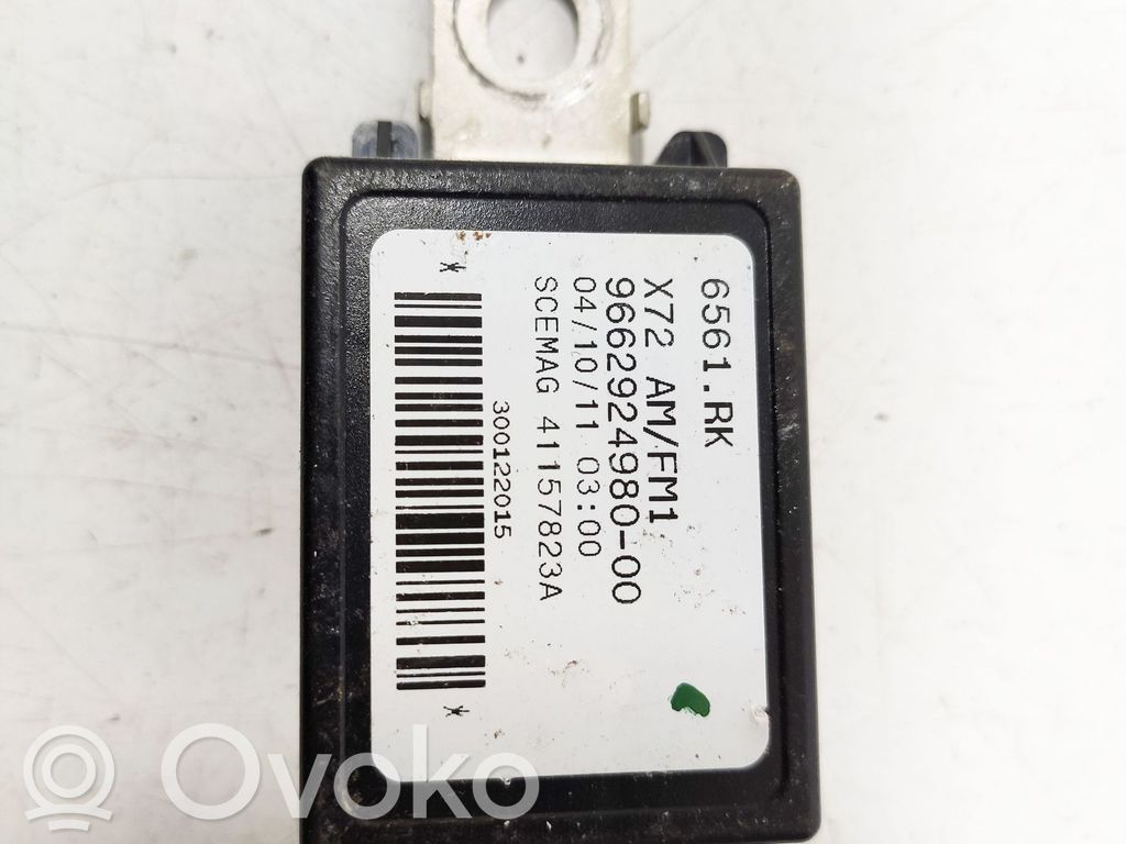 Citroen C5 Antenos stiprintuvas 