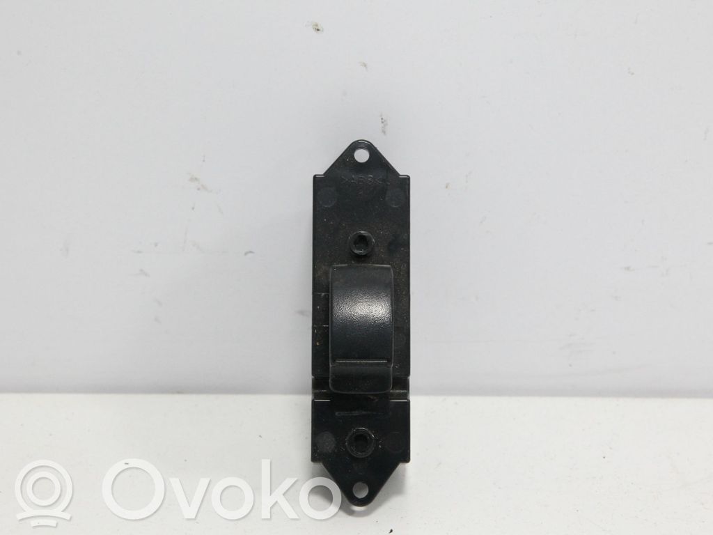 Citroen C-Crosser Electric window control switch 