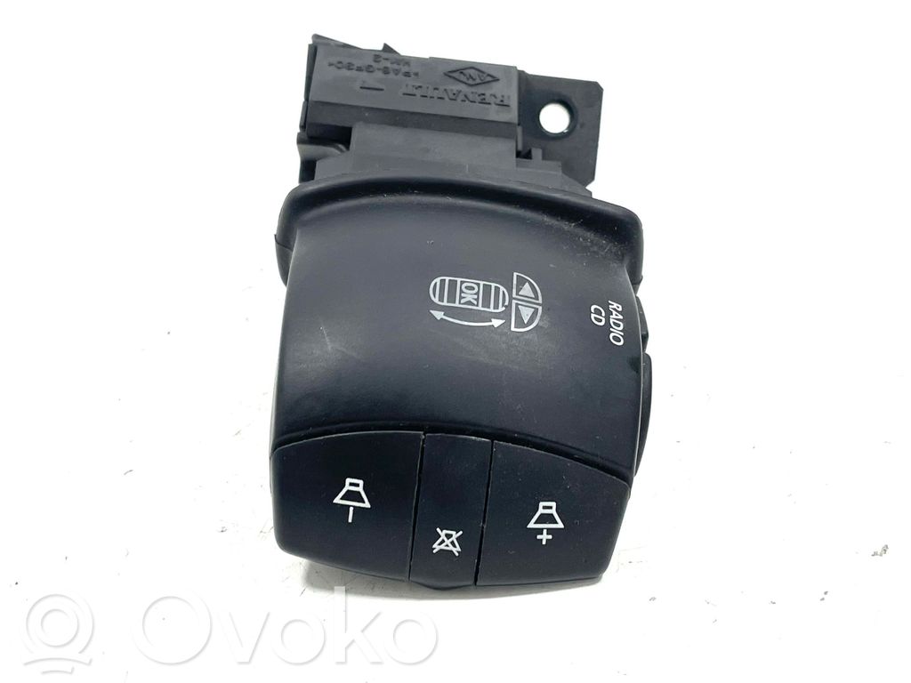 Renault Megane III Multifunctional control switch/knob 