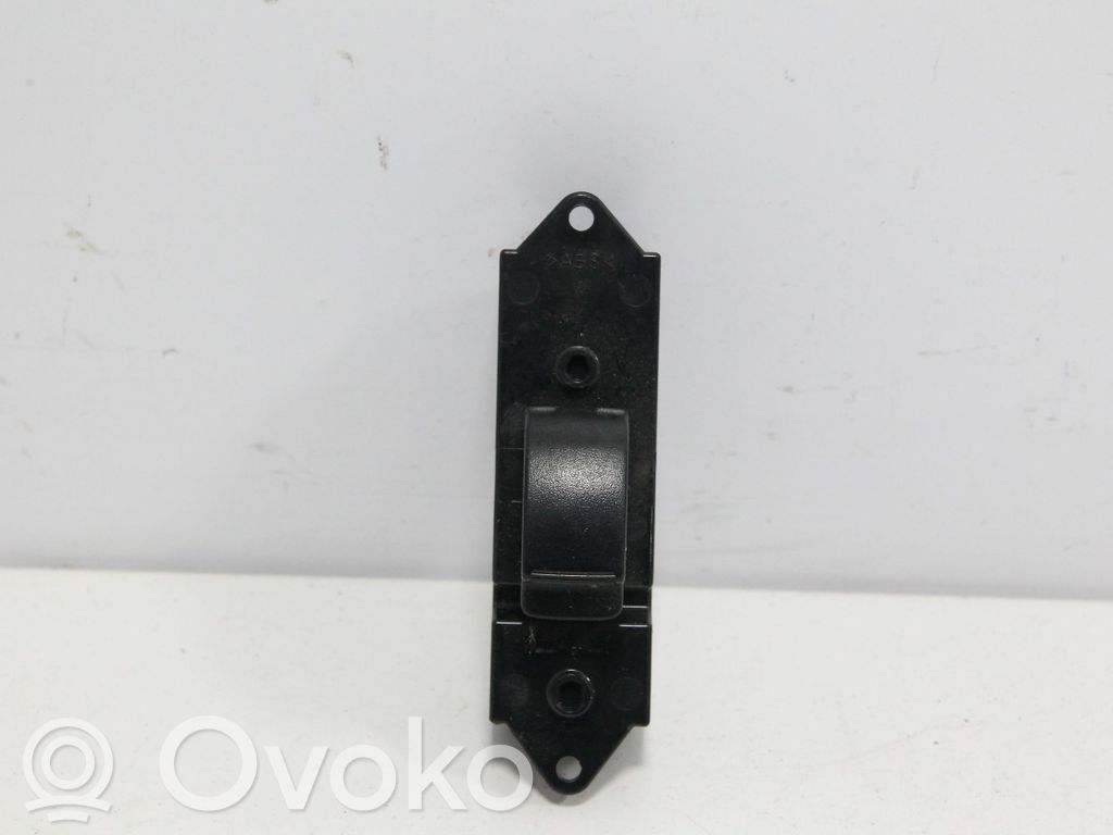 Citroen C-Crosser Electric window control switch 
