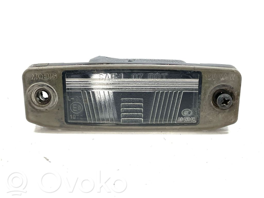 Hyundai i40 Lampa oświetlenia tylnej tablicy rejestracyjnej 