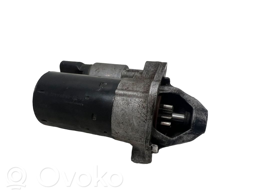 Audi A4 S4 B6 8E 8H Starteris 