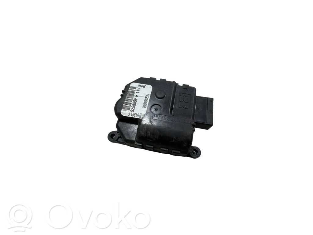 Jeep Grand Cherokee (WK) Air flap motor/actuator 