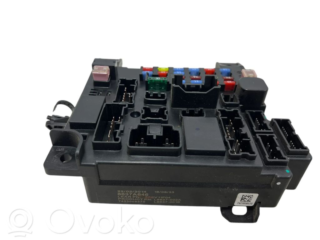 Peugeot 4008 Fuse module 