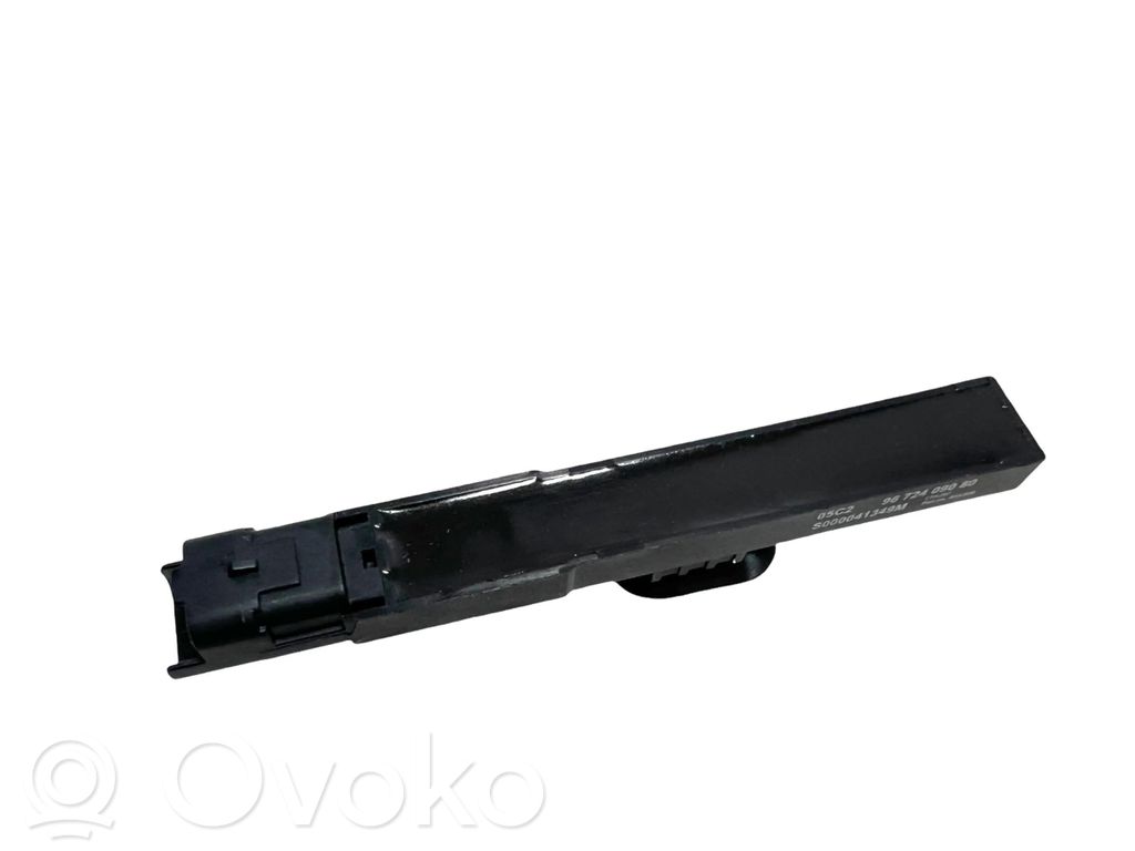 Citroen DS5 Aerial antenna amplifier 