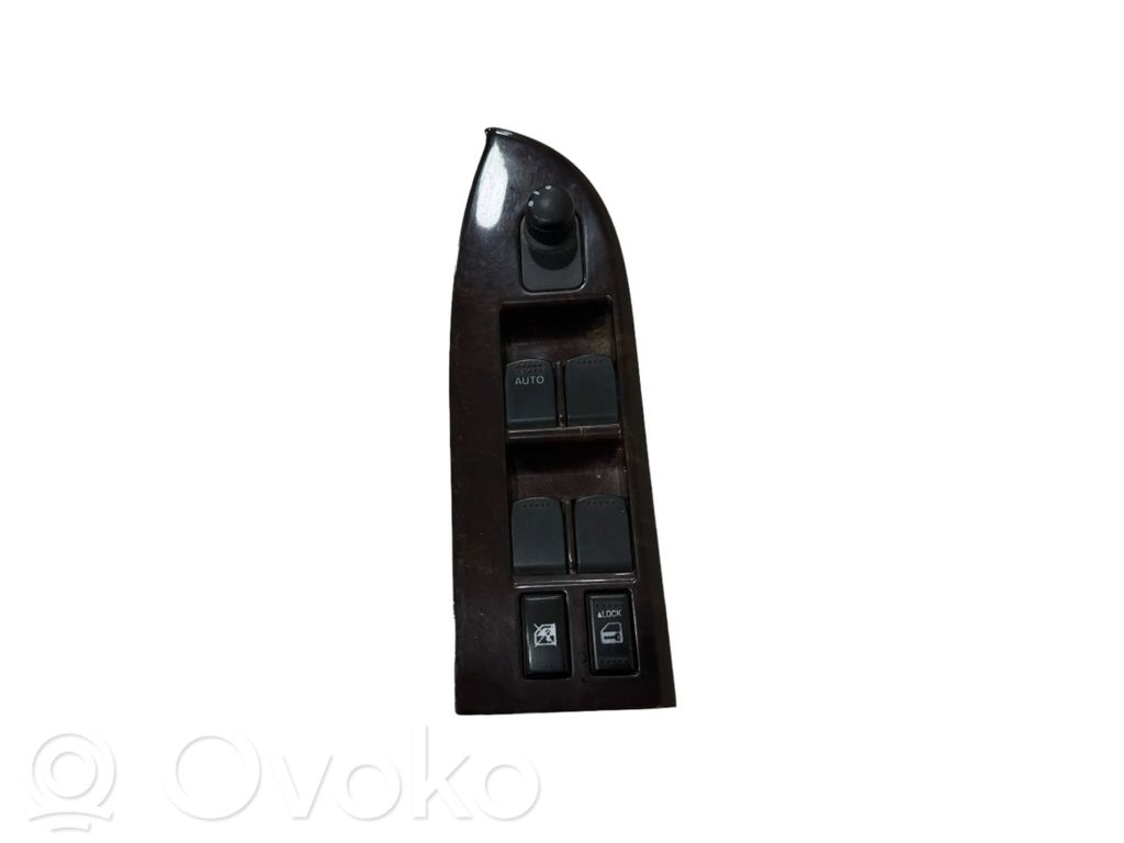 Suzuki Grand Vitara II Electric window control switch 