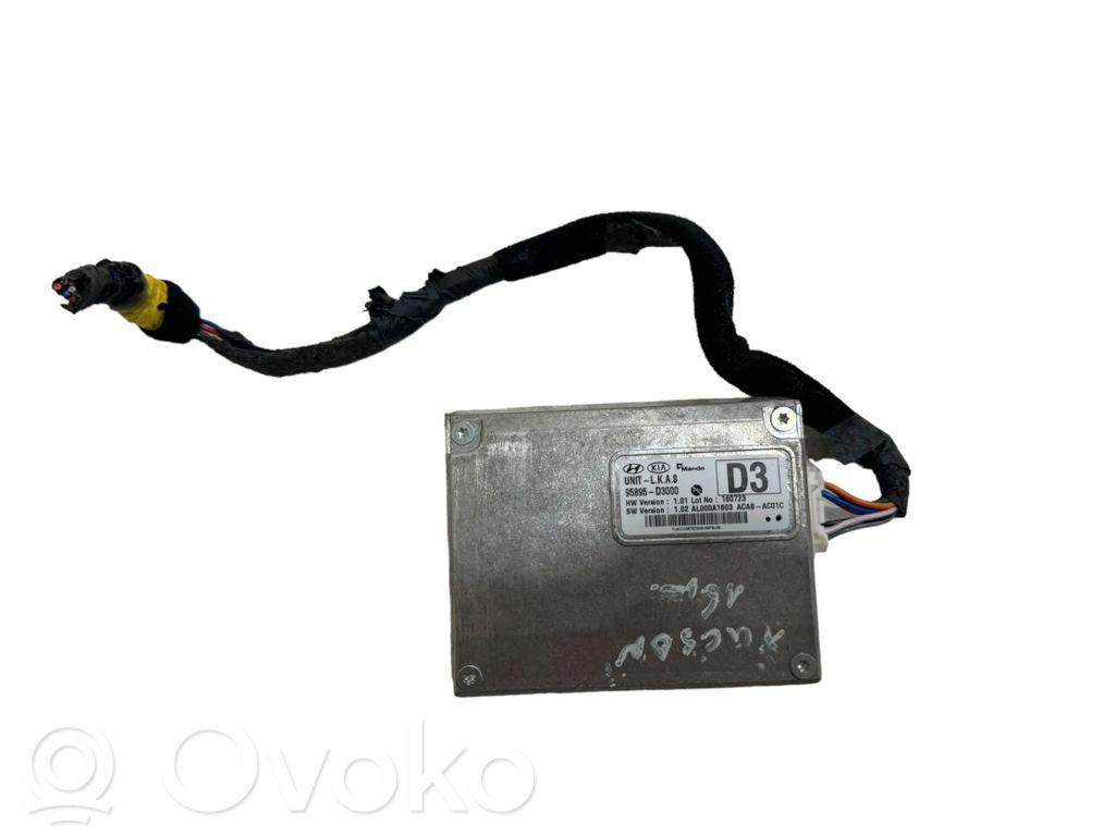 Hyundai Tucson TL Windshield/windscreen camera 