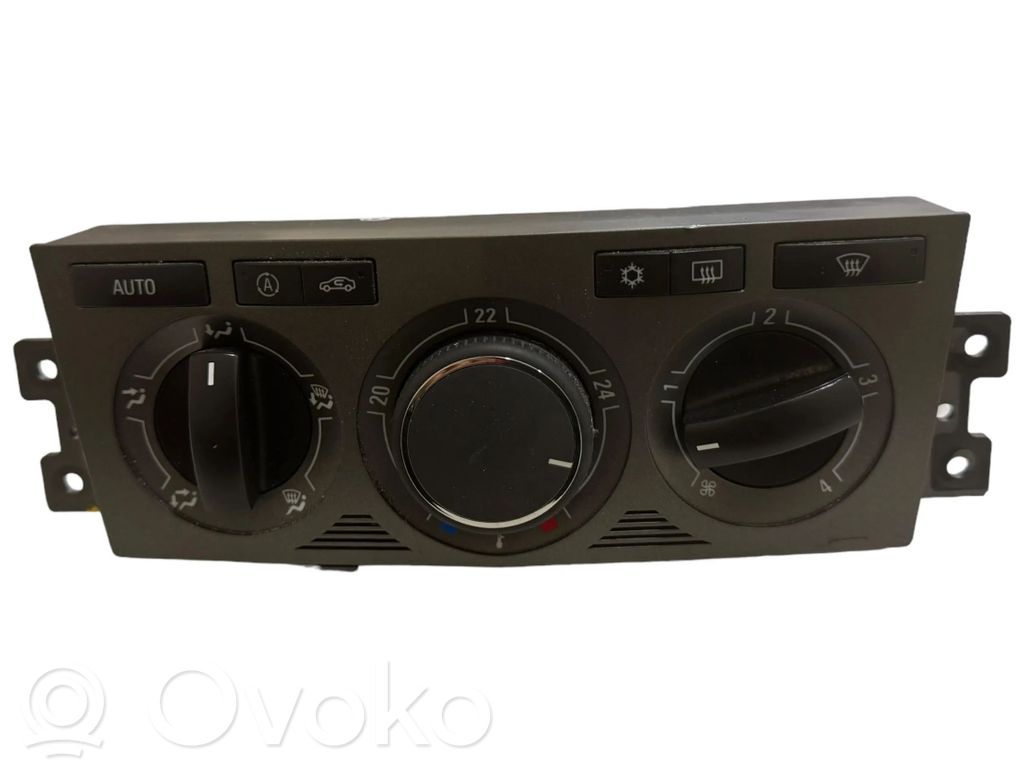 Opel Antara Climate control unit 