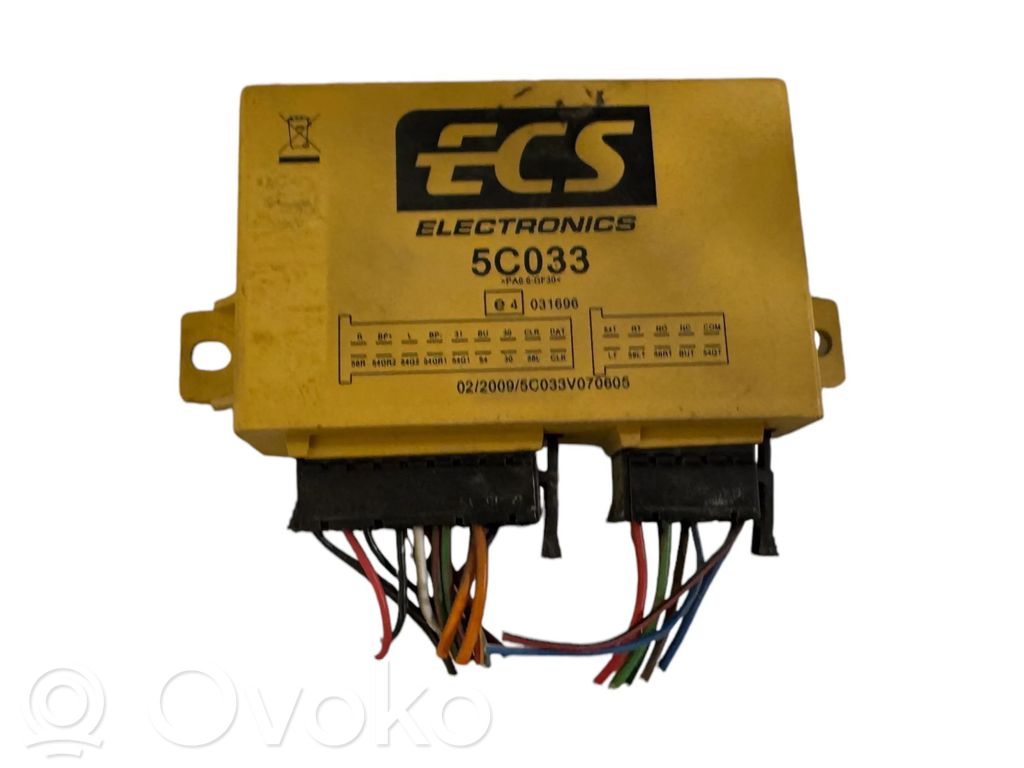 Mazda 3 II Tow bar trailer control unit/module 