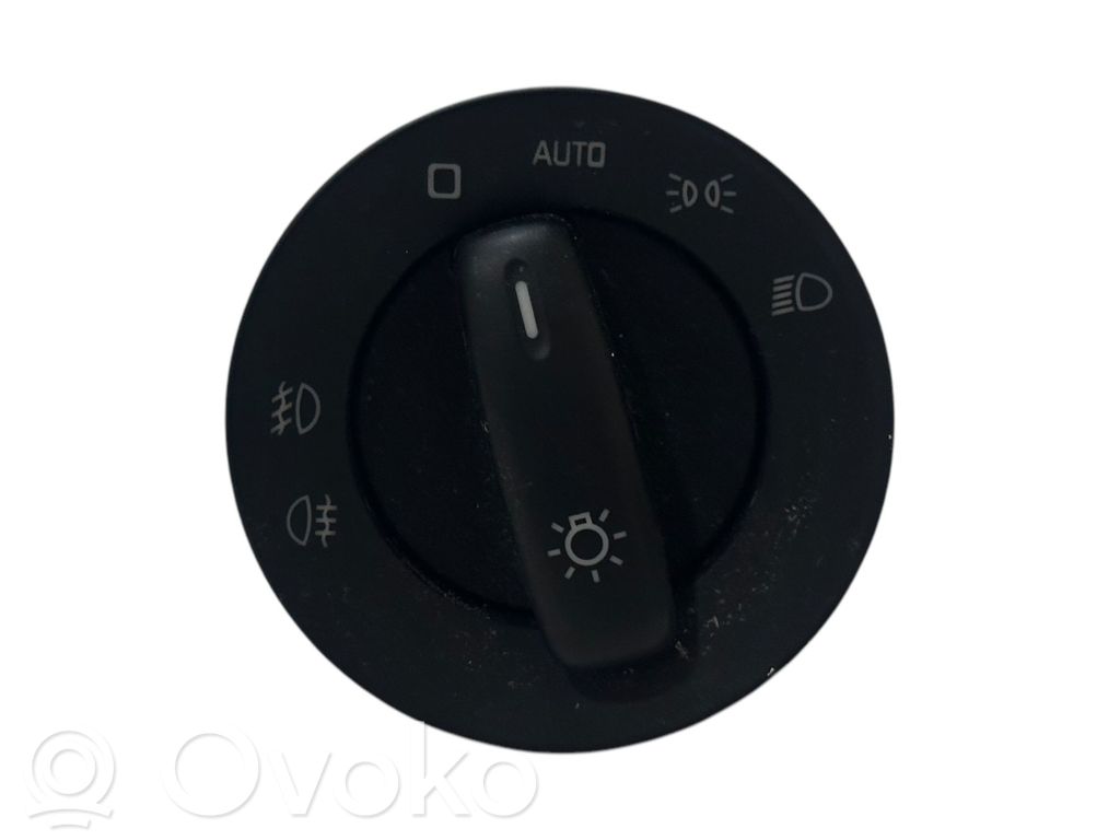 Skoda Yeti (5L) Interruptor de luz 