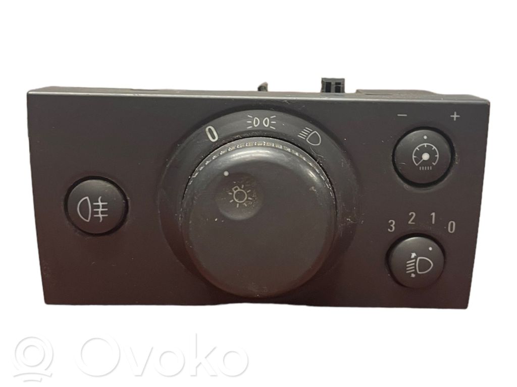 Opel Vectra C Light switch 
