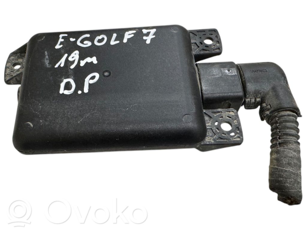 Volkswagen e-Golf Módulo de control de punto muerto 