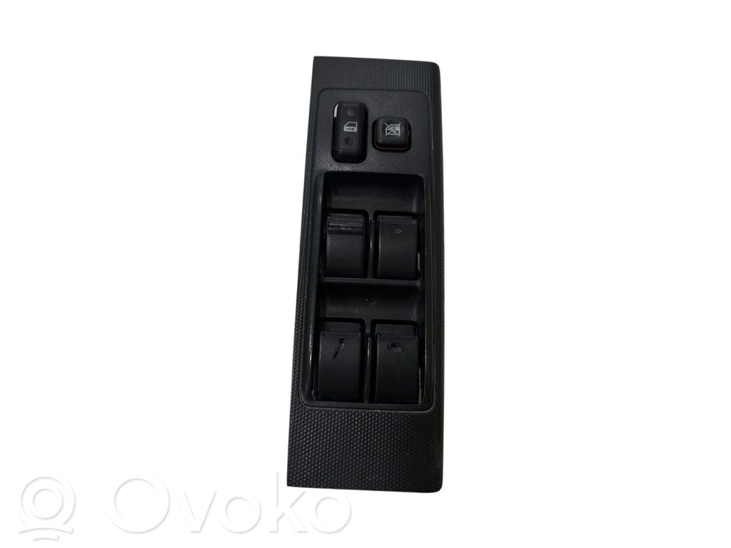 Toyota Corolla Verso AR10 Electric window control switch 