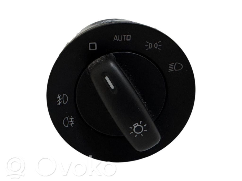 Skoda Yeti (5L) Interruptor de luz 