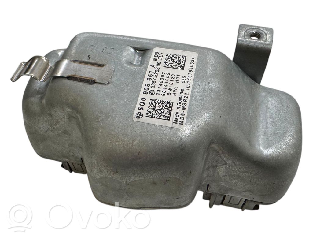 Volkswagen e-Golf Steering wheel lock 