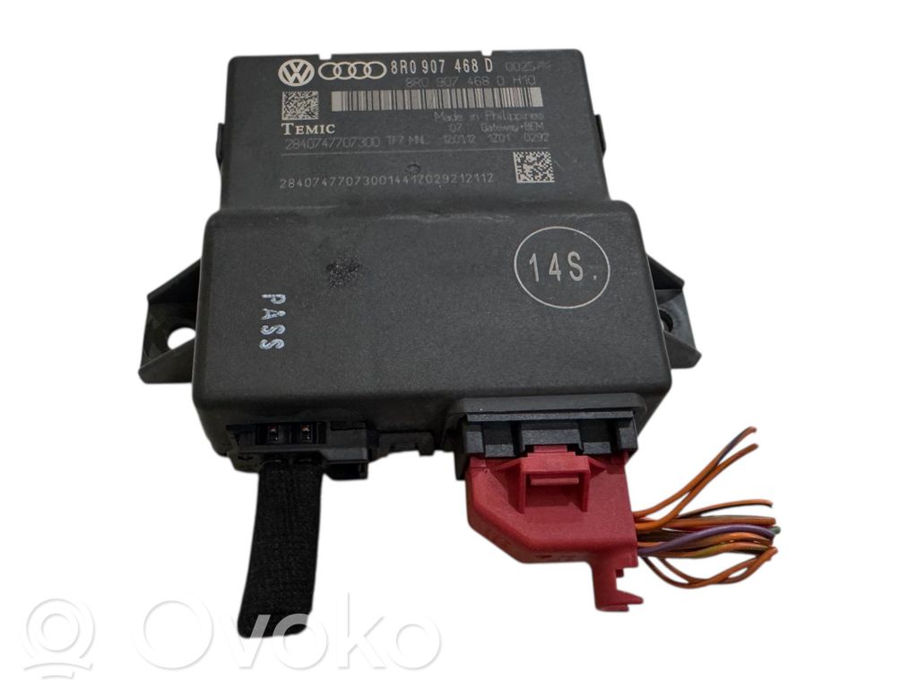Audi A4 S4 B8 8K Gateway control module 