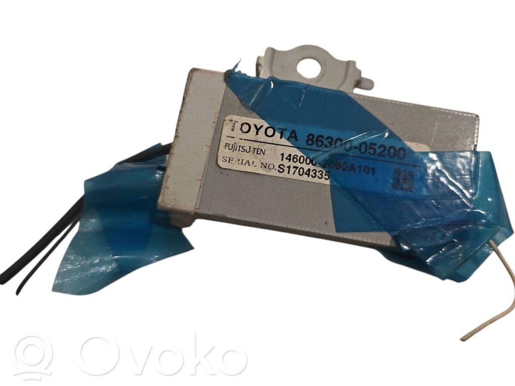 Toyota Avensis T270 Amplificatore antenna 