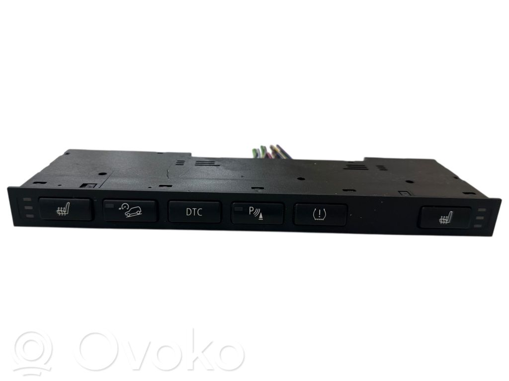 BMW X3 E83 A set of switches 