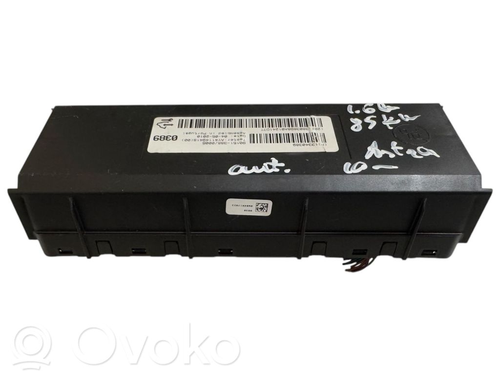 Opel Astra H Air conditioning/heating control unit 