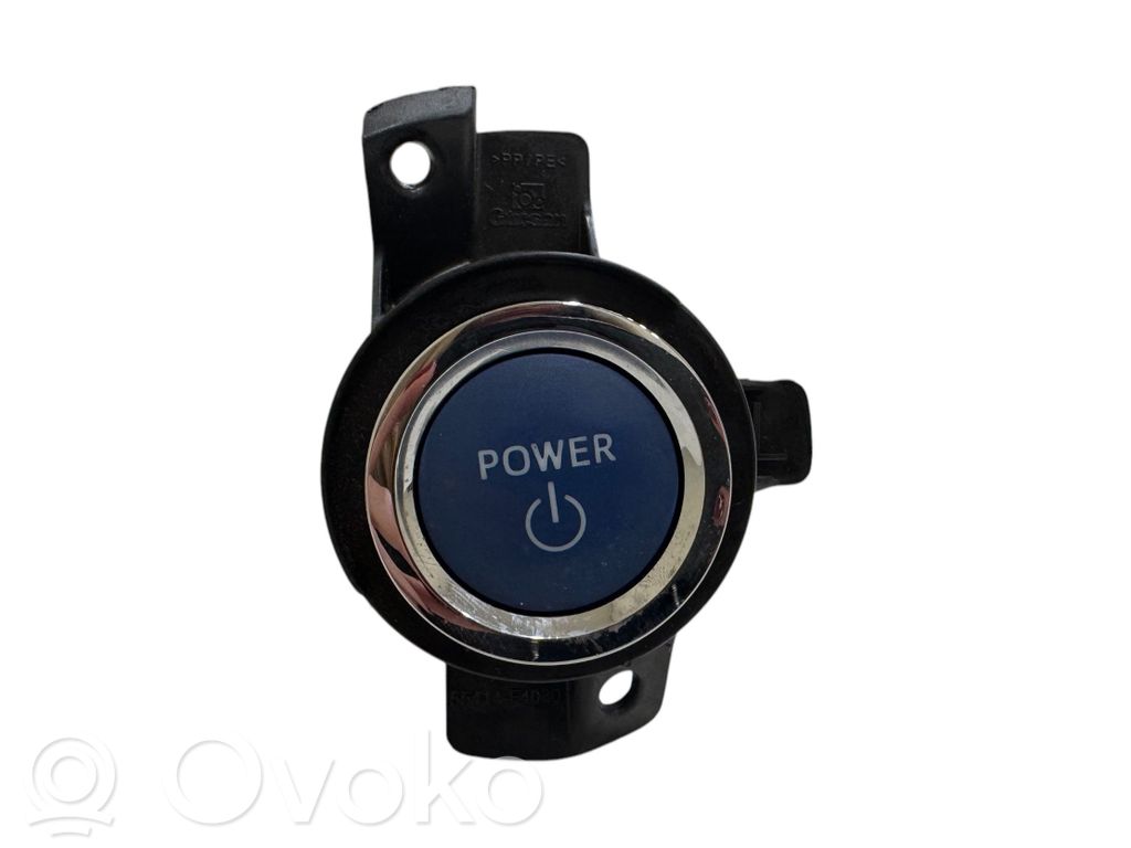 Toyota RAV 4 (XA40) Engine start stop button switch 