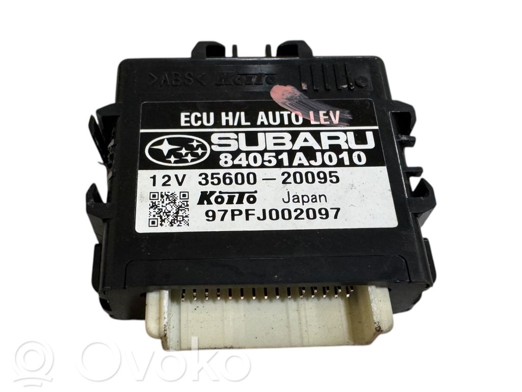 Subaru Outback Light module LCM 