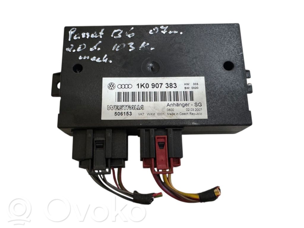 Volkswagen PASSAT B6 Tow bar trailer control unit/module 