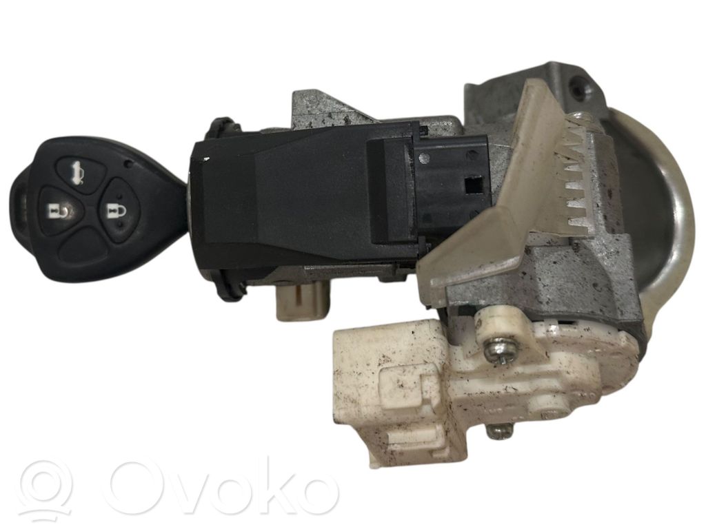Toyota Avensis T250 Virtalukko 