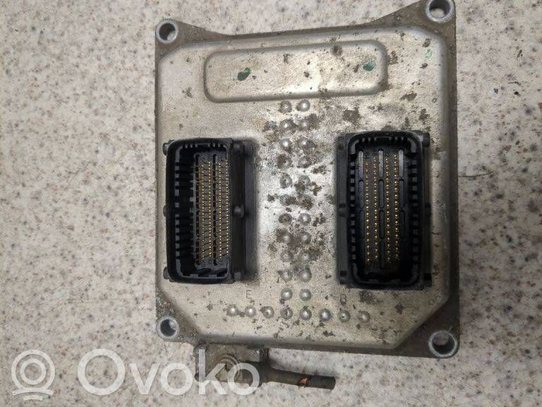 Opel Astra H Engine control unit/module 