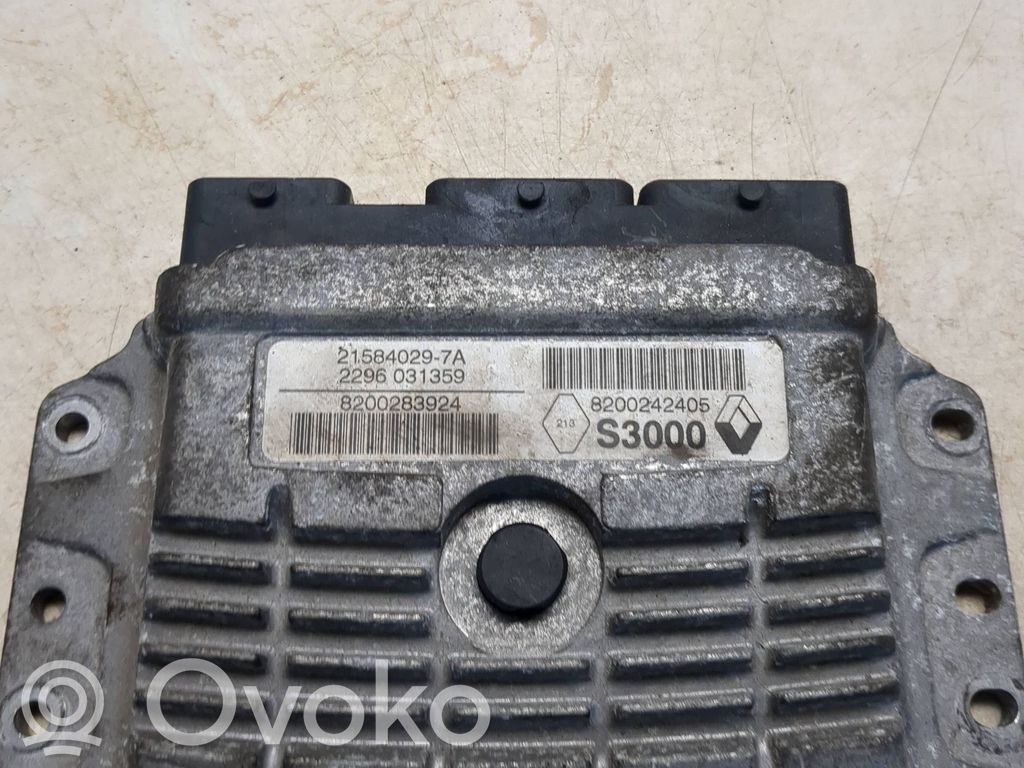 Renault Megane II Engine control unit/module 