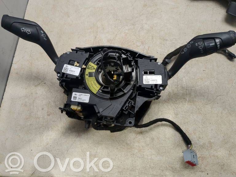 Ford Kuga II Commodo, commande essuie-glace/phare 