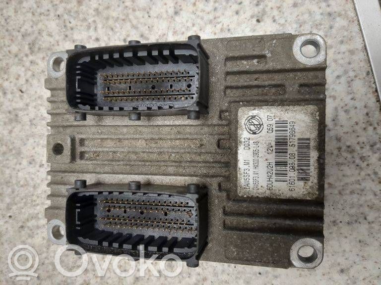 Citroen C4 I Picasso Engine control unit/module 