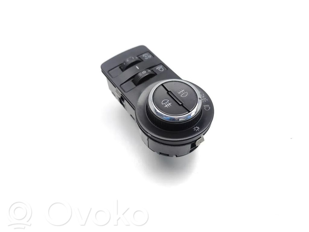 Opel Insignia A Light switch 