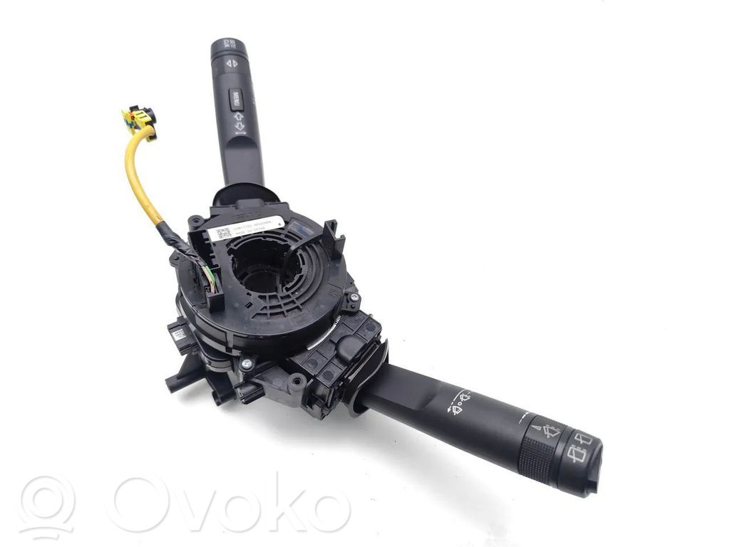 Chevrolet Orlando Wiper turn signal indicator stalk/switch 