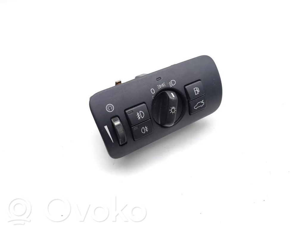 Volvo XC60 Light switch 