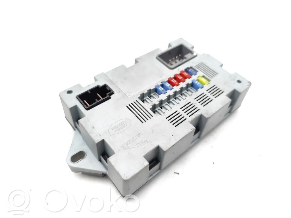 Land Rover Discovery Sport Fuse module 