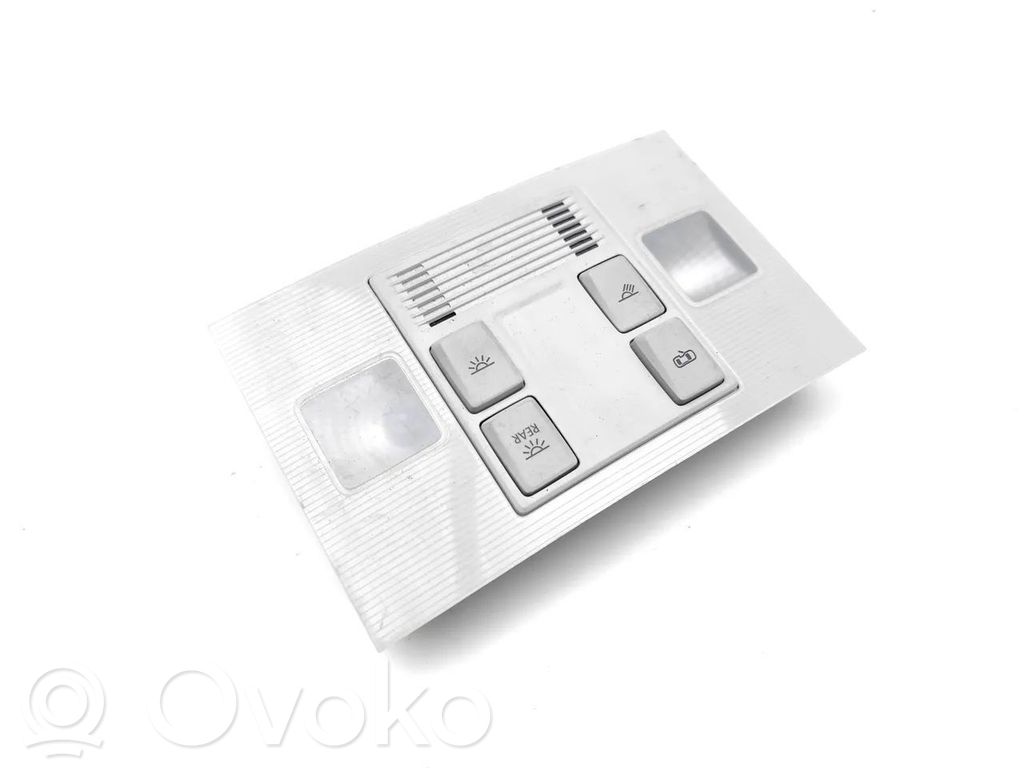 Skoda Superb B8 (3V) Luz del asiento delantero 