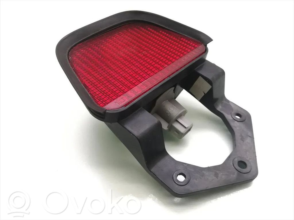 Toyota Avensis T220 Third/center stoplight 