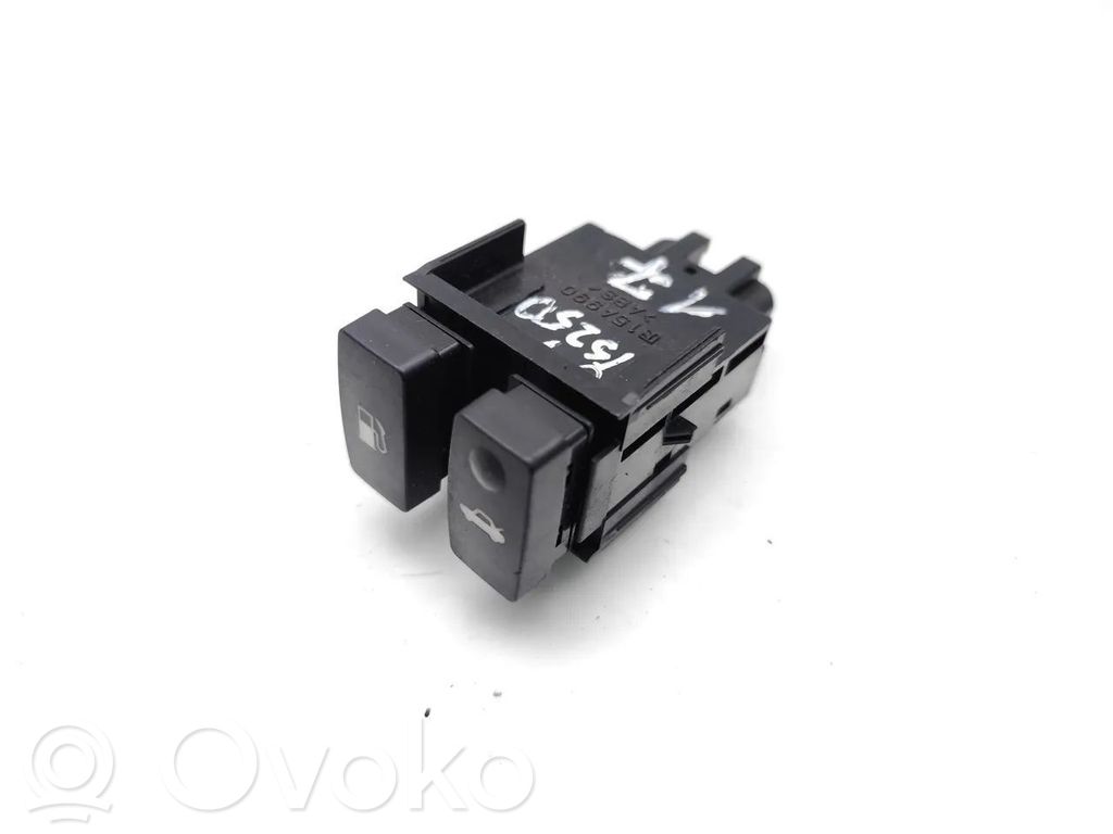 Lexus IS 220D-250-350 Fuel tank opening switch 