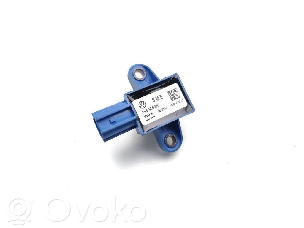 Volkswagen Scirocco Airbag deployment crash/impact sensor 