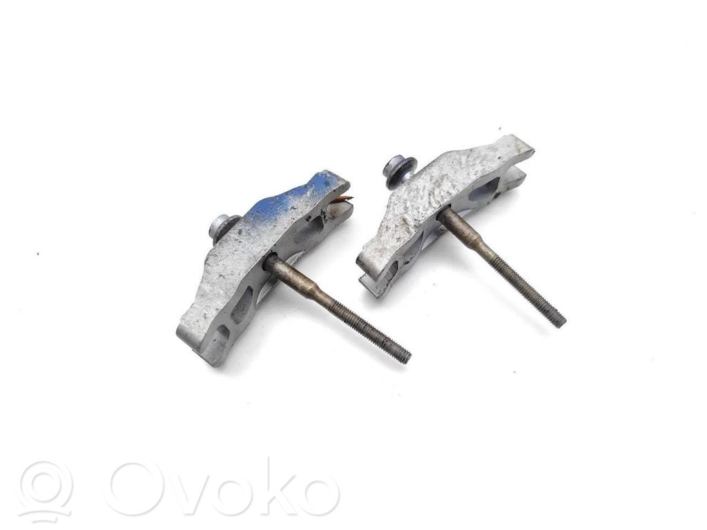 Seat Leon (5F) Fuel Injector clamp holder 