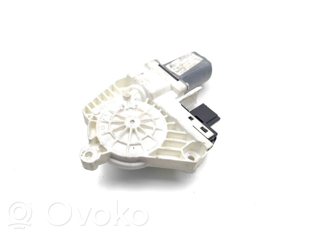 Audi Q7 4L Motor del regulador de la ventanilla de la puerta delantera 