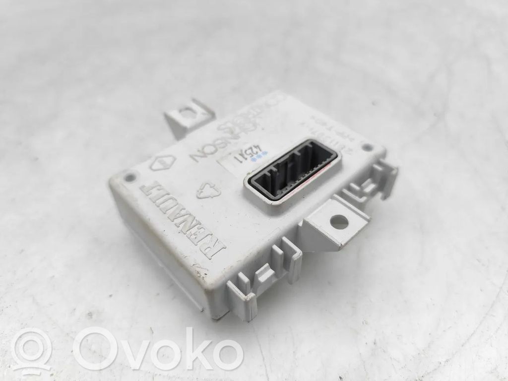 Renault Koleos I GPS navigation control unit/module 