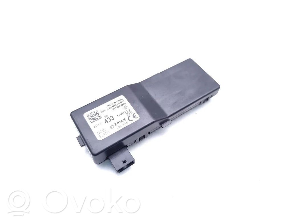 Opel Corsa E Door central lock control unit/module 
