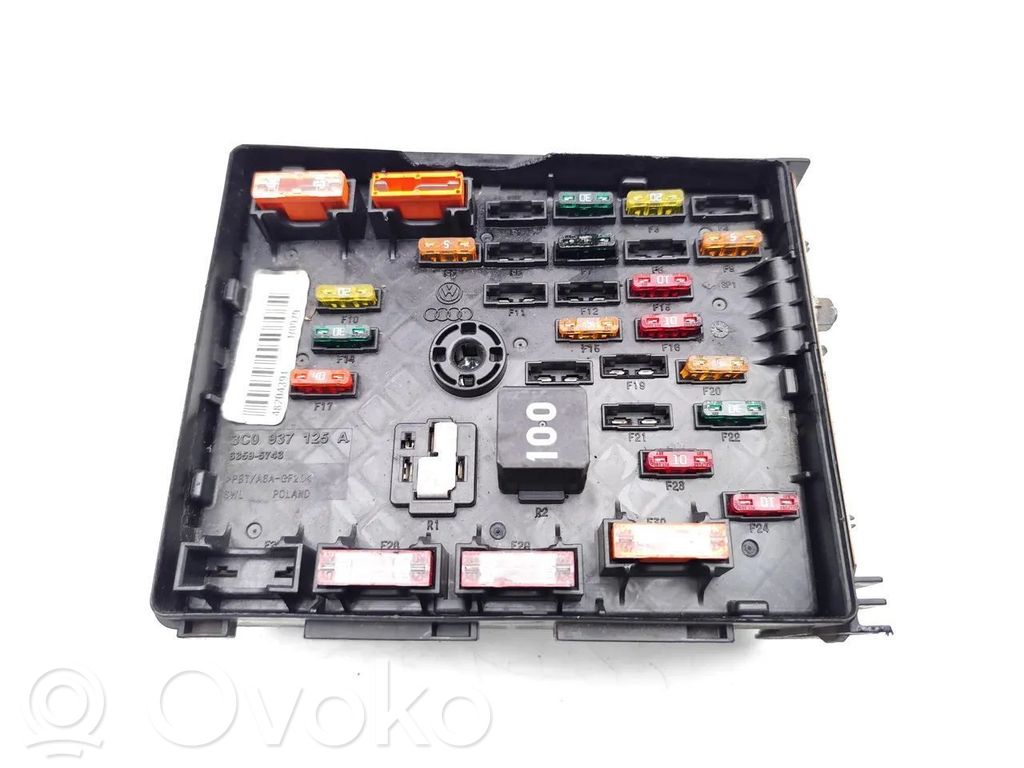 Volkswagen Sharan Fuse module 