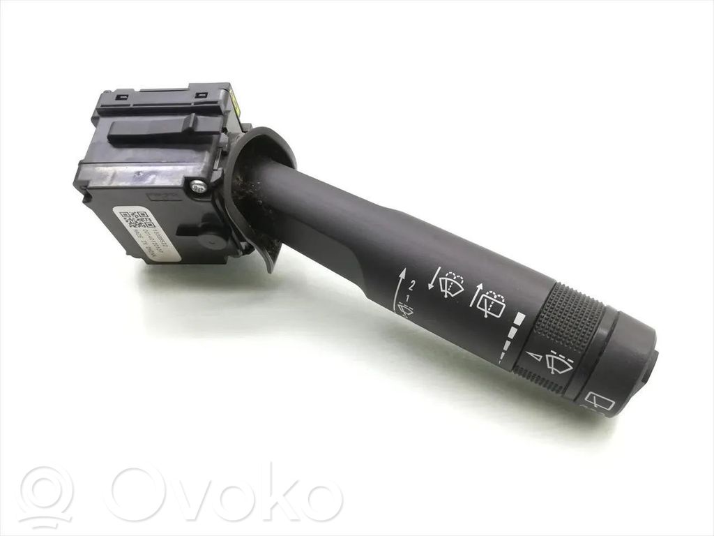 Opel Astra K Wiper control stalk 