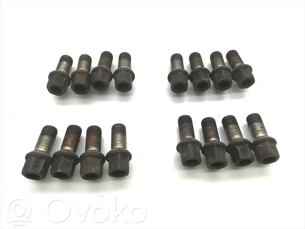 Tuercas/tornillos