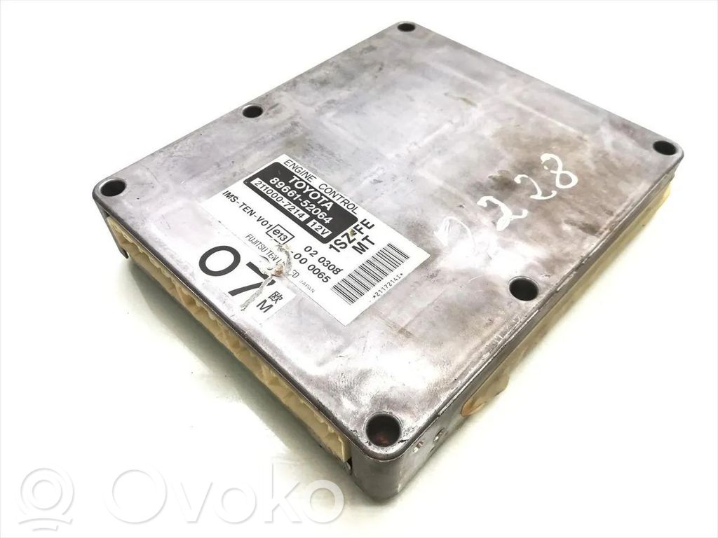 Toyota Yaris Engine control unit/module 