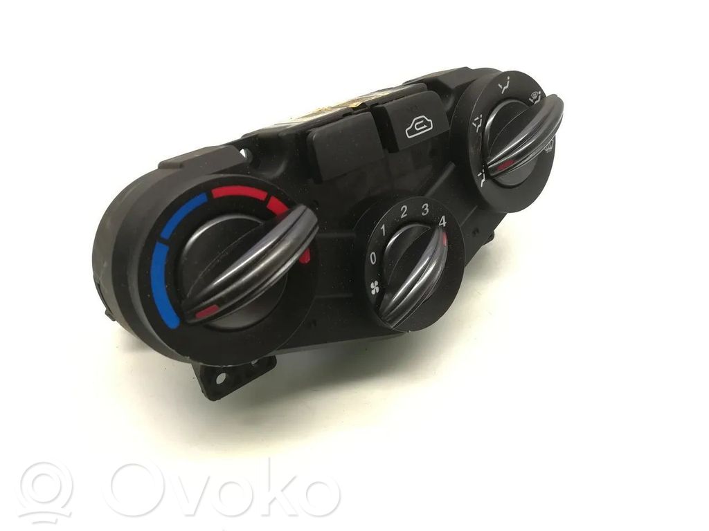 KIA Rio Climate control unit 